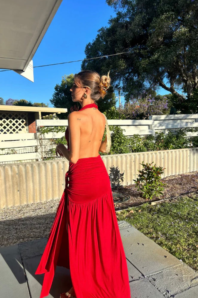
                      
                        The 9.5 Dress
                      
                    