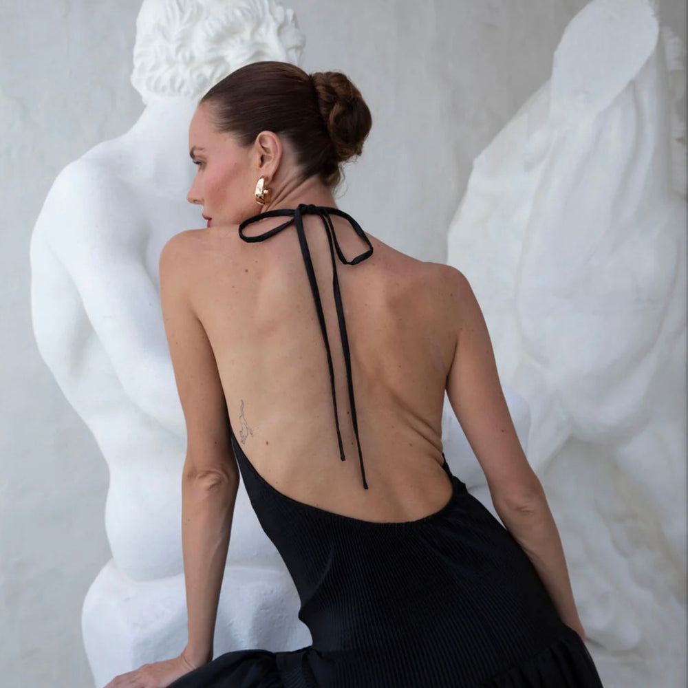 
                      
                        L’IDEÉ - Carrie Dress
                      
                    