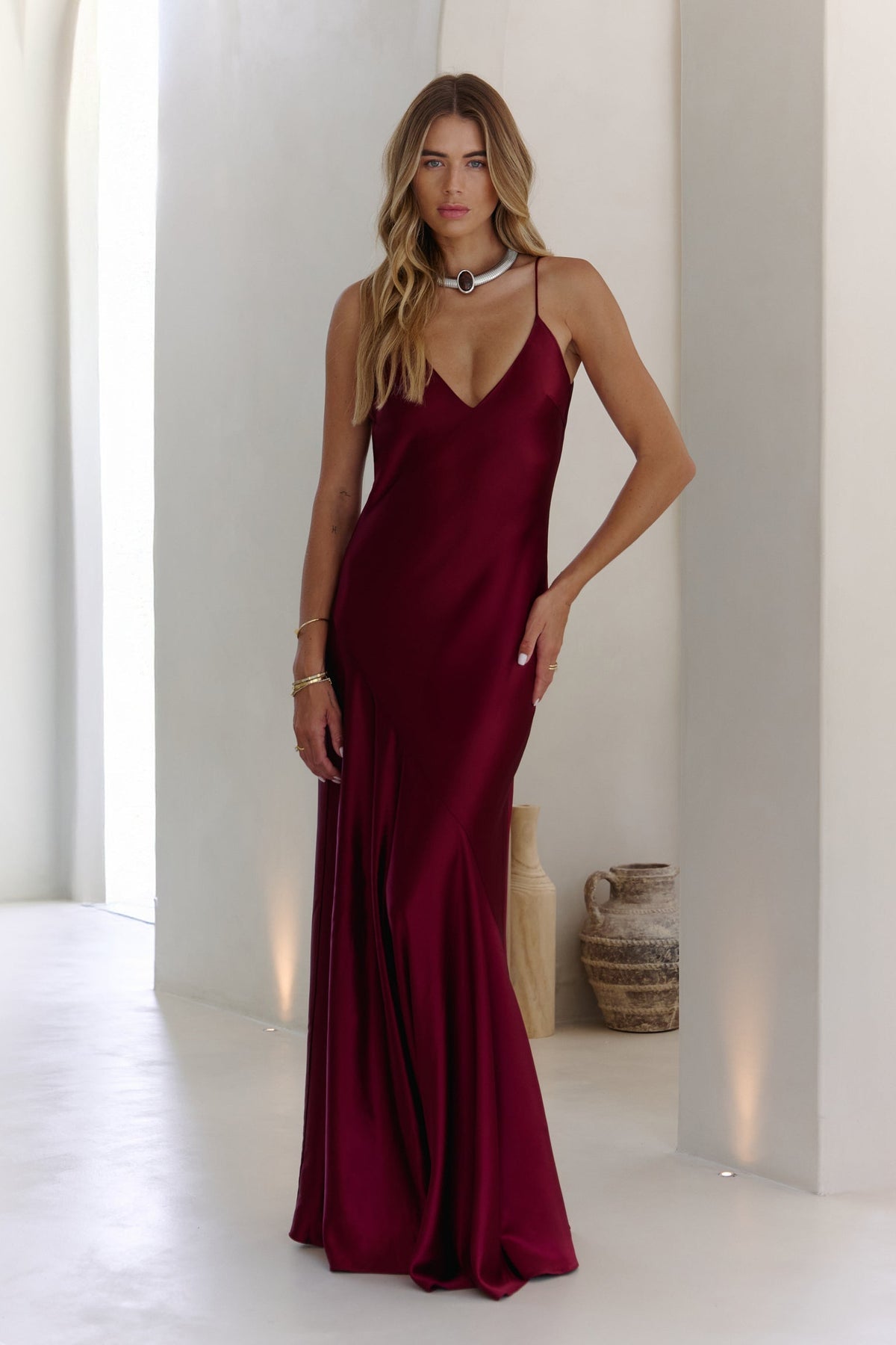 RIONA DRESS BURGUNDY
