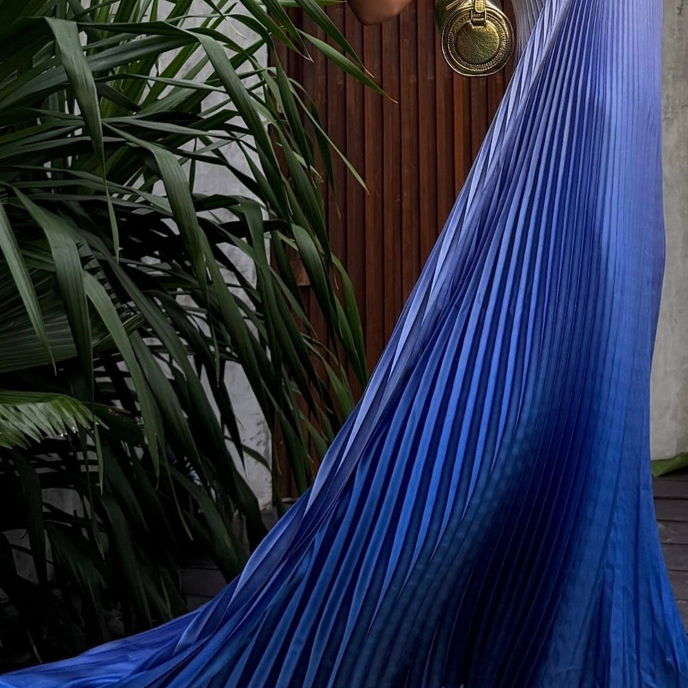Bisous Strapless Gown